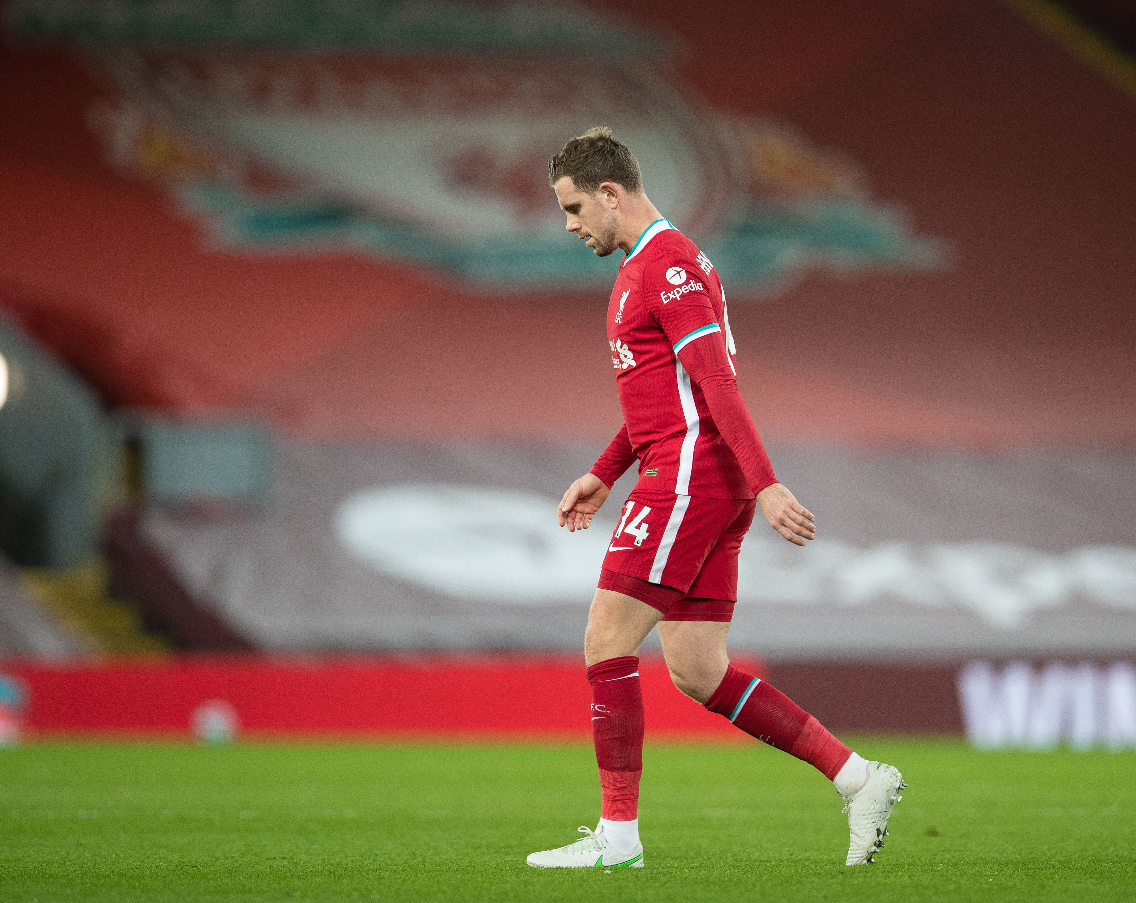 里程碑！约基奇生涯助攻数超越乔丹，升至历史第52位