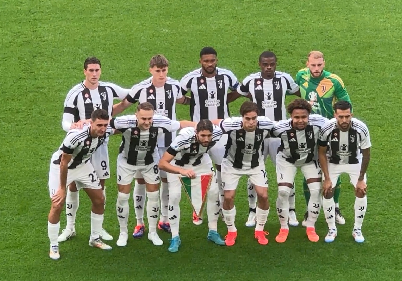 拉比奥特惊天远射助AC米兰让二追三